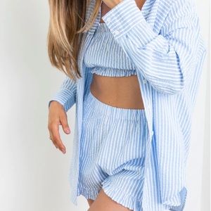 NWT RAHI  3 piece set - seersucker